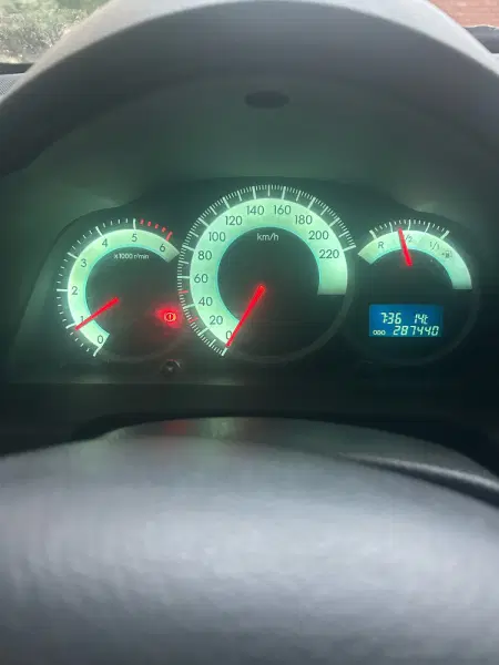 Toyota Corolla Verso, 2005