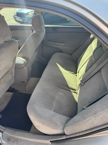 Toyota Camry, 2004