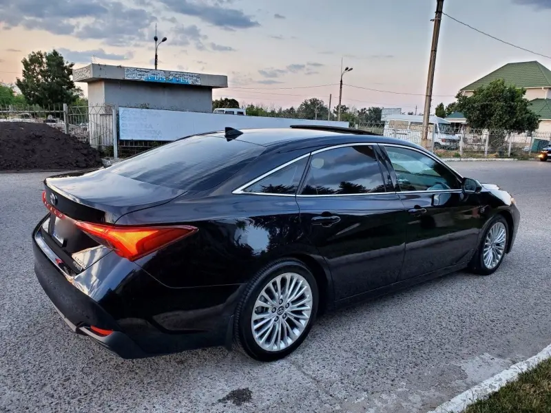 Toyota Avalon, 2019