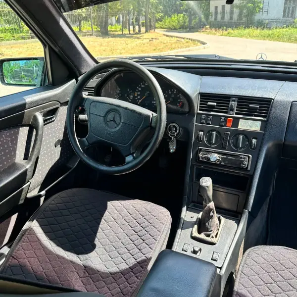 Mercedes-Benz C-Class, 1994