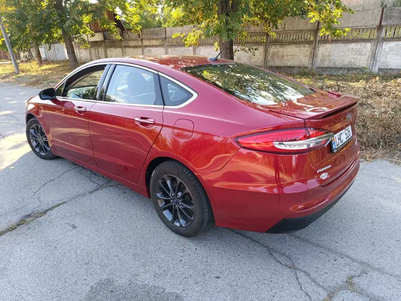 Ford Fusion, 2019
