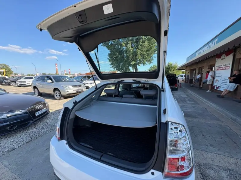 Toyota Prius, 2008