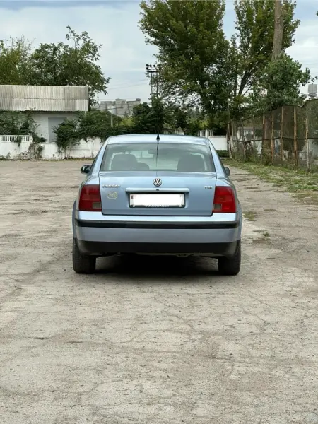 Volkswagen Passat, 1999