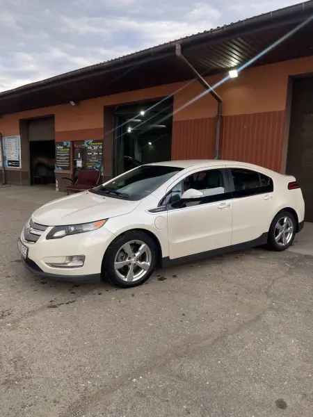 Chevrolet Volt, 2013