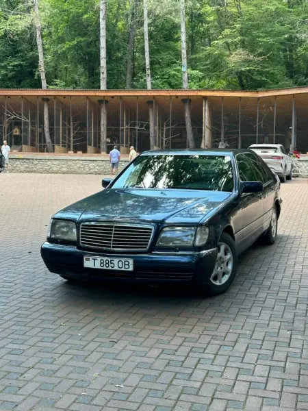 Mercedes-Benz S-Class, 1994