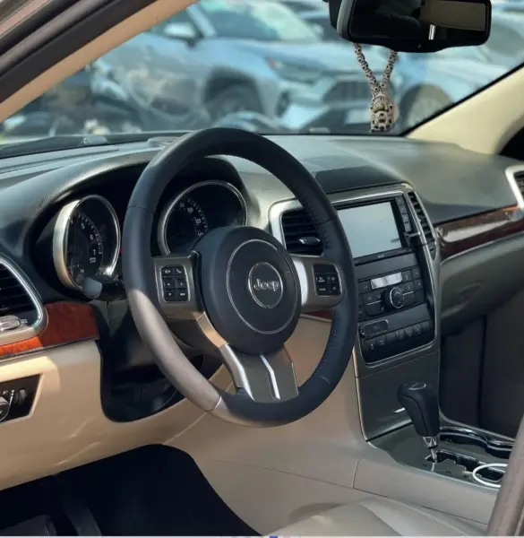 Jeep Cherokee, 2012