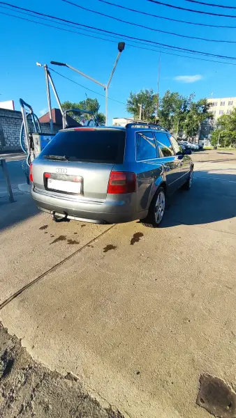 Audi A6 Avant, 2001
