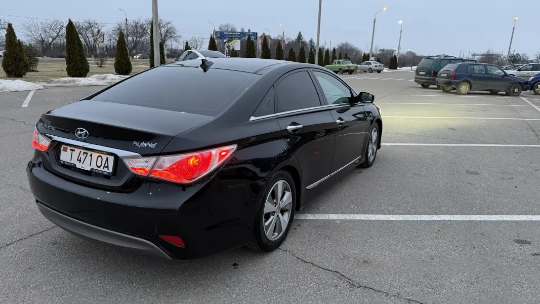 Hyundai Sonata, 2013