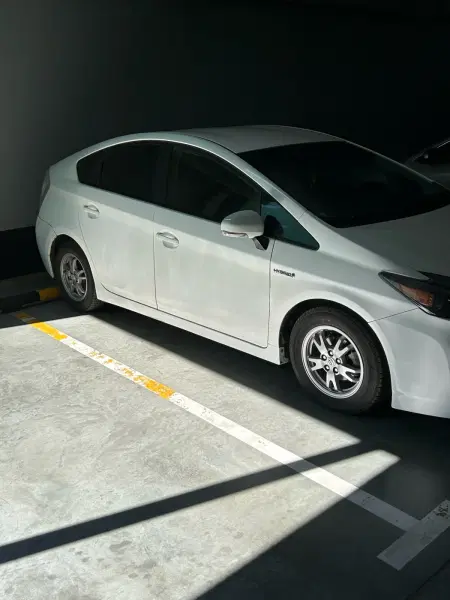 Toyota Prius, 2011