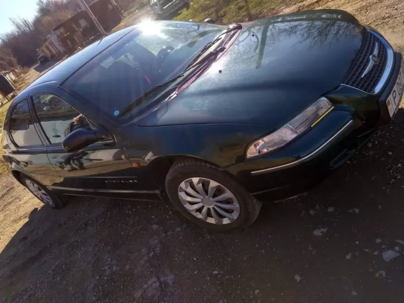 Chrysler Stratus, 2000