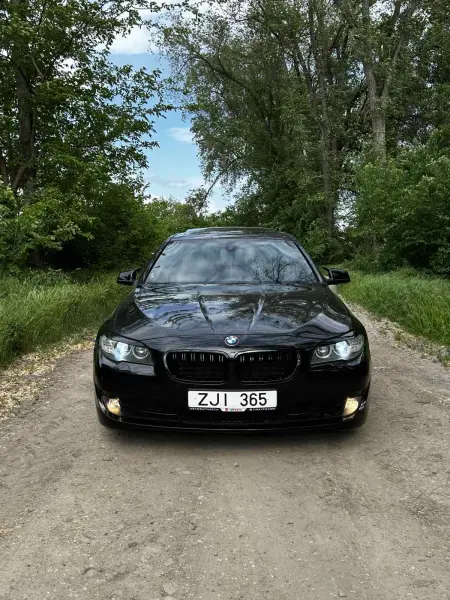 BMW 5 Series, 2011