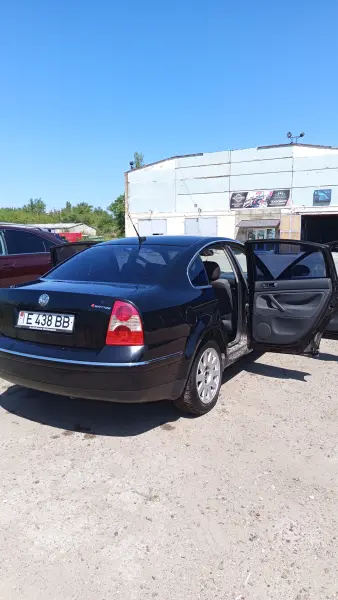 Volkswagen Passat, 2005