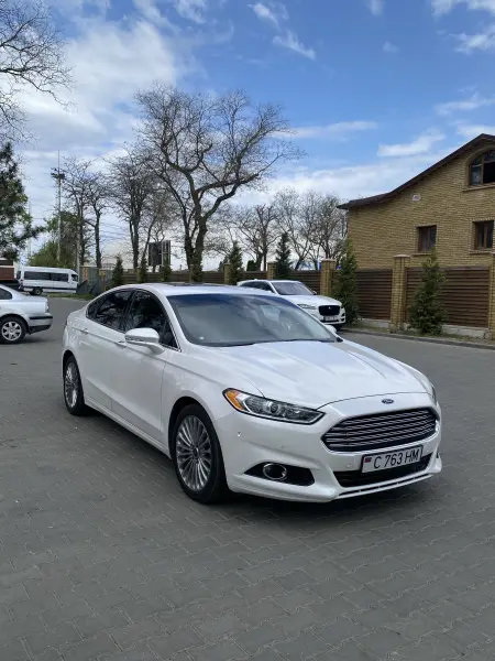 Ford Fusion, 2014
