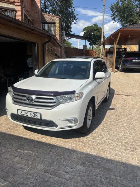 Toyota Highlander, 2012