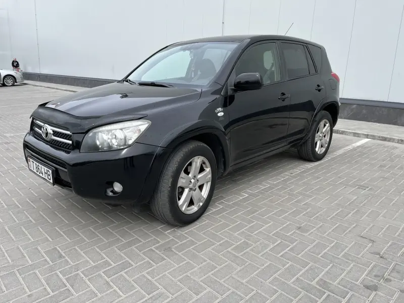 Toyota RAV4, 2008