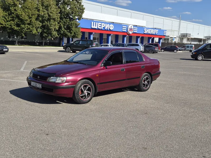 Toyota Carina, 1995