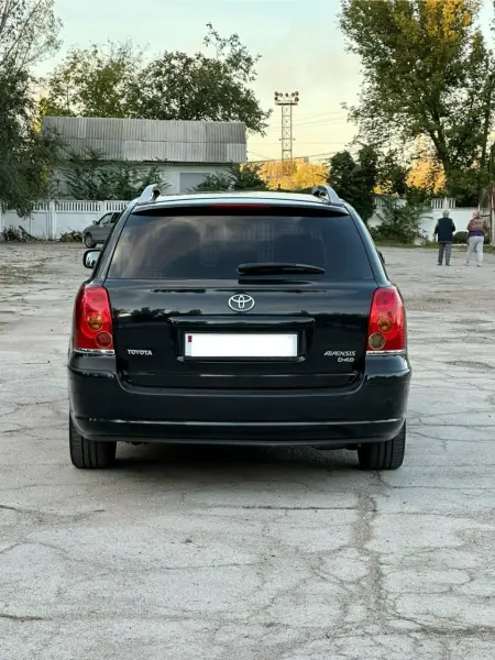Toyota Avensis, 2006
