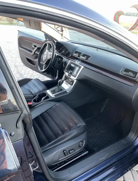 Volkswagen Passat CC, 2012