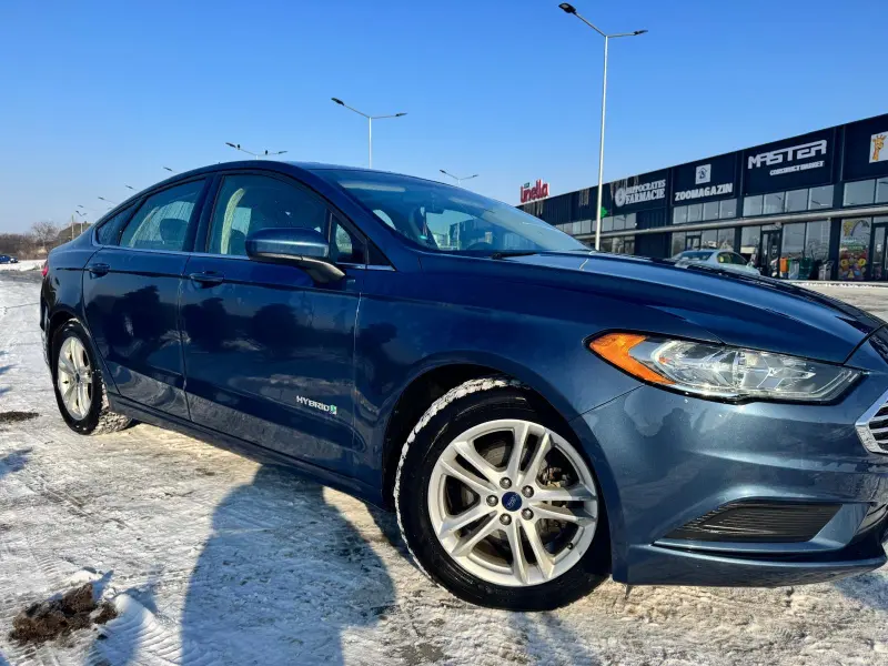 Ford Fusion, 2018
