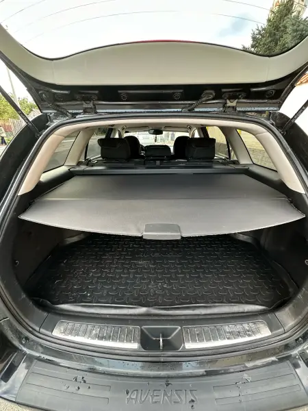 Toyota Avensis, 2006
