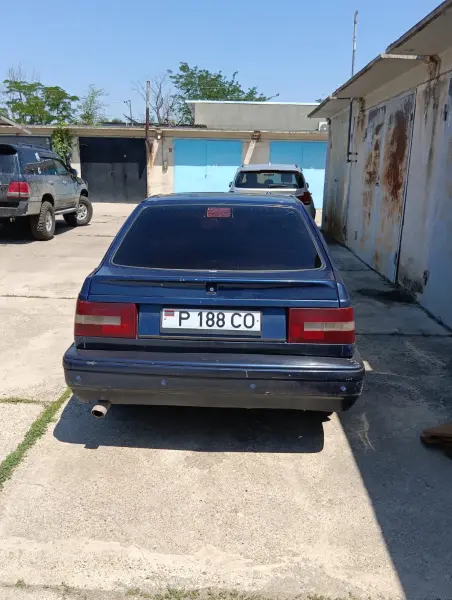 Volvo 400 Series, 1995