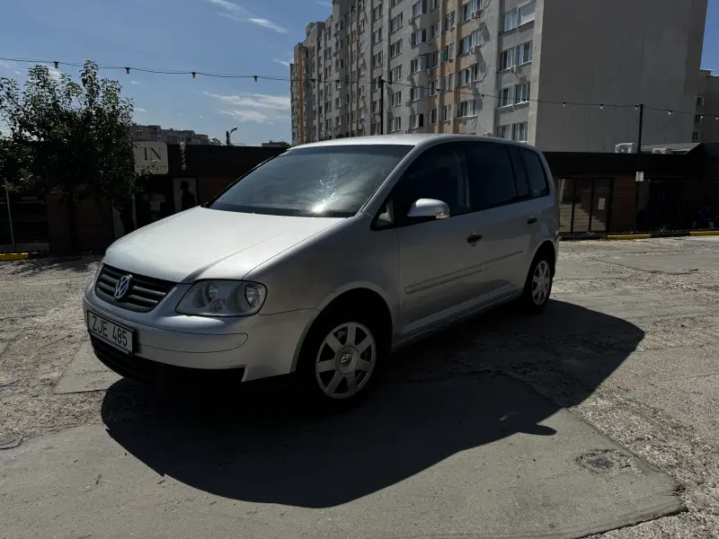 Volkswagen Touran, 2006