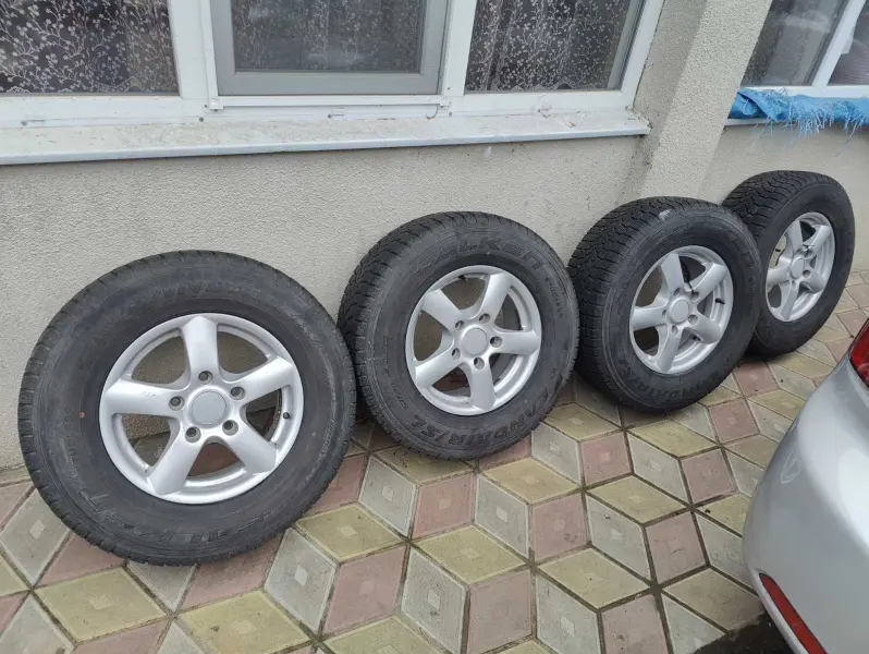 KIA Sorento, 2008