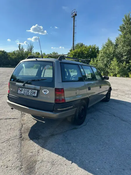 Opel Astra, 1996