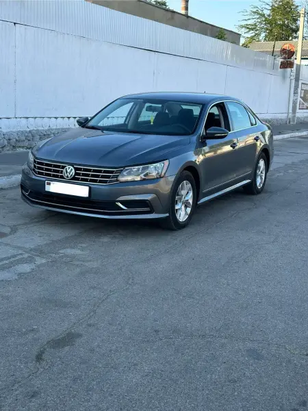 Volkswagen Passat, 2016