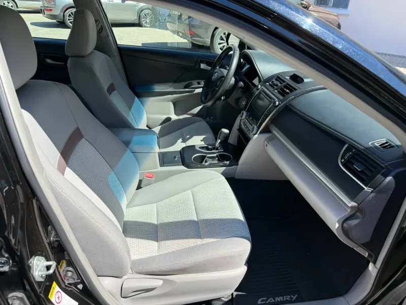 Toyota Camry, 2012
