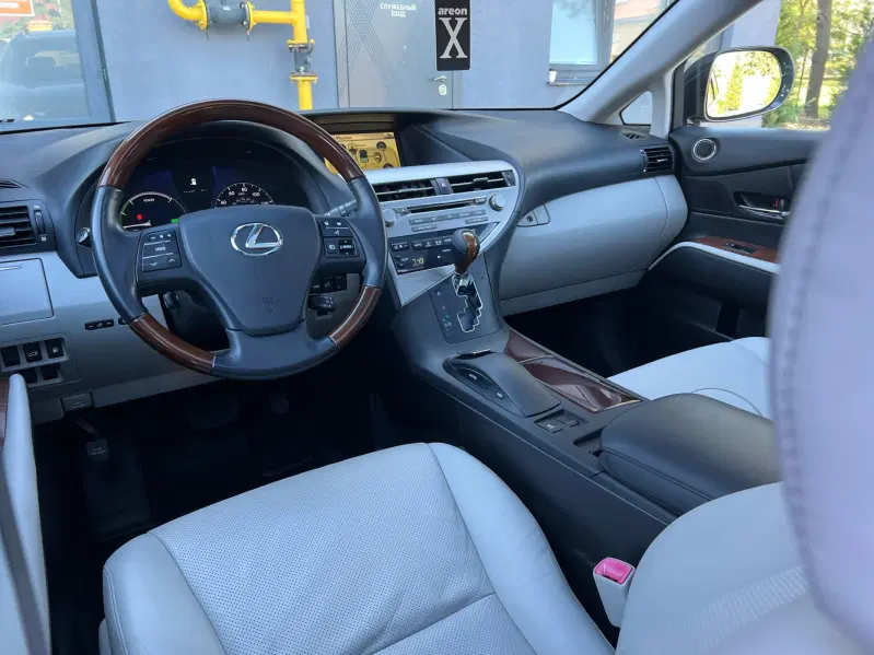 Lexus RX, 2009