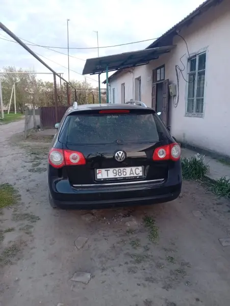 Volkswagen Passat, 2010