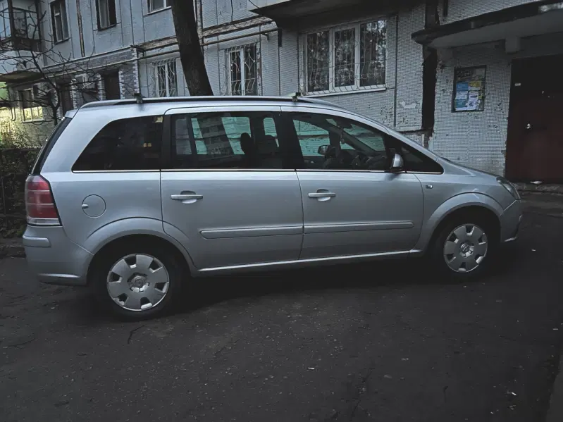 Opel Zafira, 2007