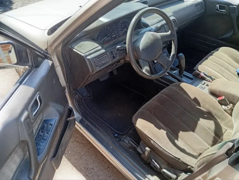 Mitsubishi Galant, 1990