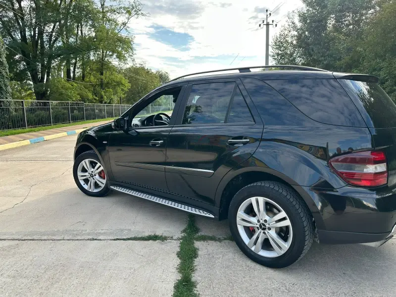 Mercedes-Benz ML-Class, 2009