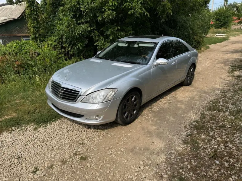 Mercedes-Benz S-Class, 2008