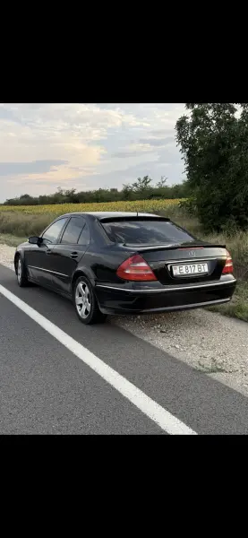 Mercedes-Benz E-Class, 2005