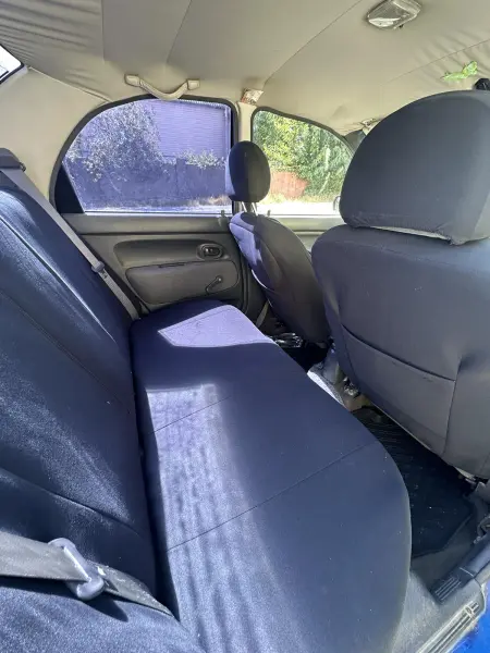 Mazda 121, 1995