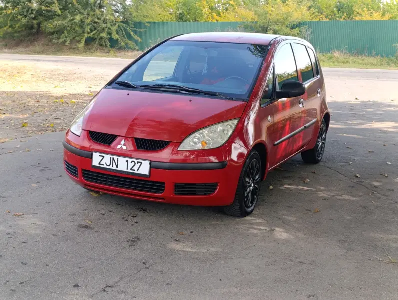 Mitsubishi Colt, 2005