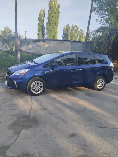 Toyota Prius, 2013