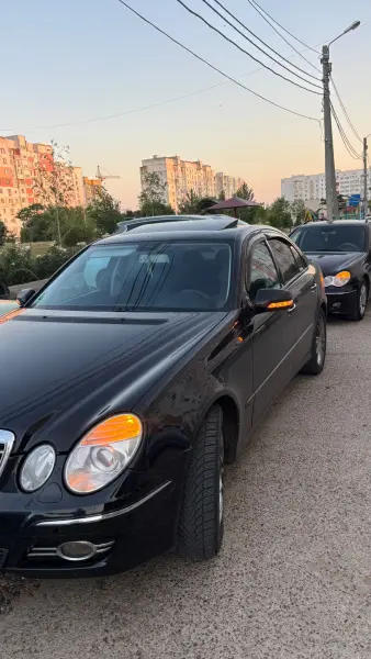 Mercedes-Benz E-Class, 2009