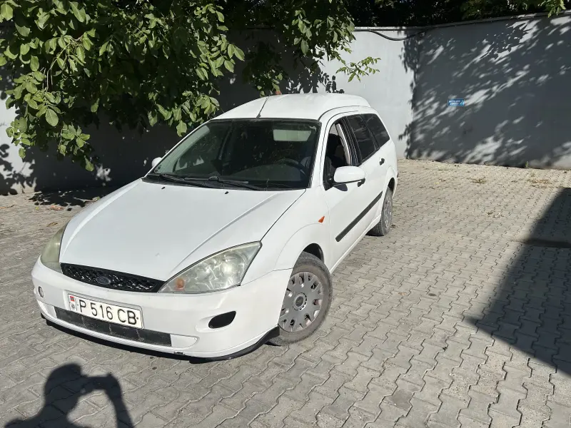 Ford Focus, 2002