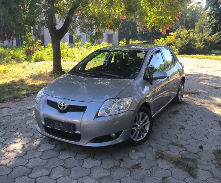 Toyota Auris, 2009