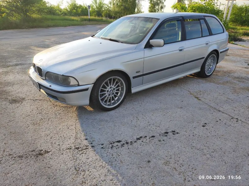 BMW 5 Series, 2000