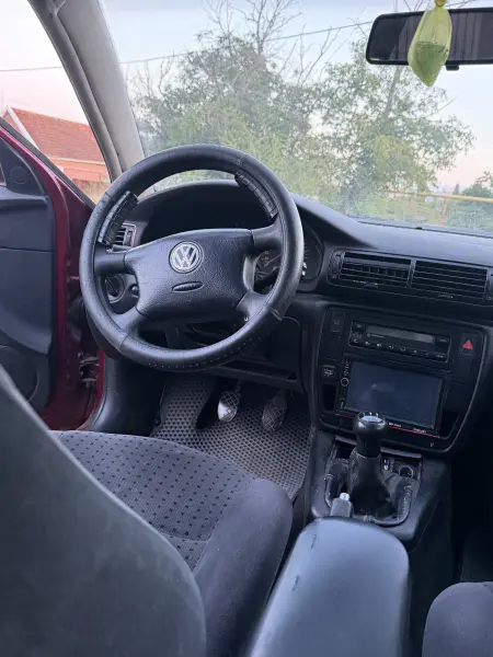 Volkswagen Passat, 1999