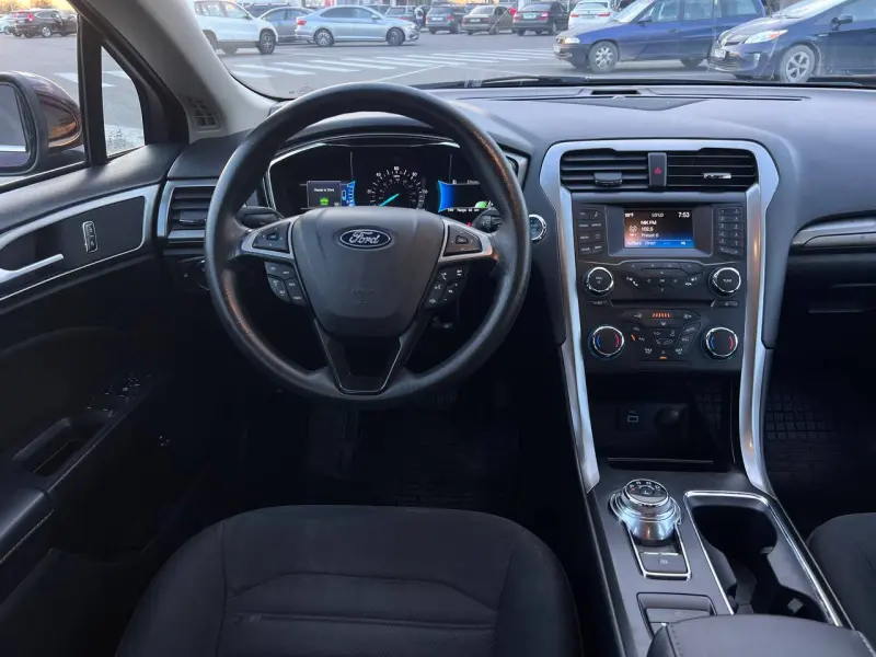 Ford Fusion, 2017
