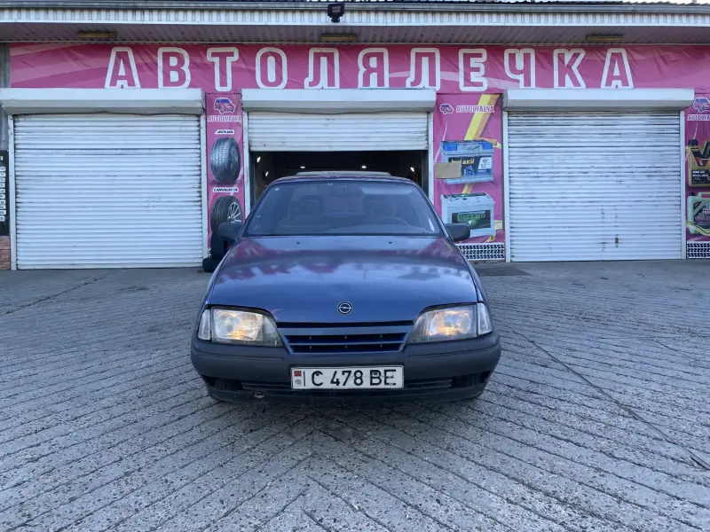 Opel Omega, 1987