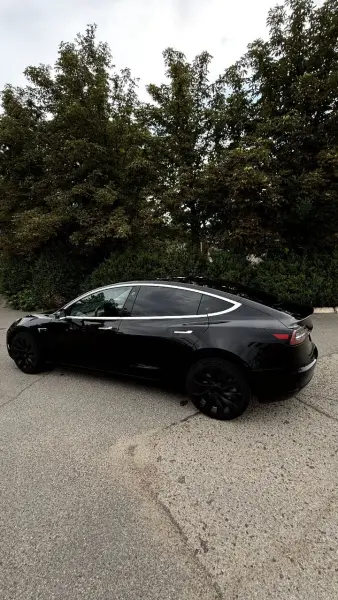 TESLA 3, 2018