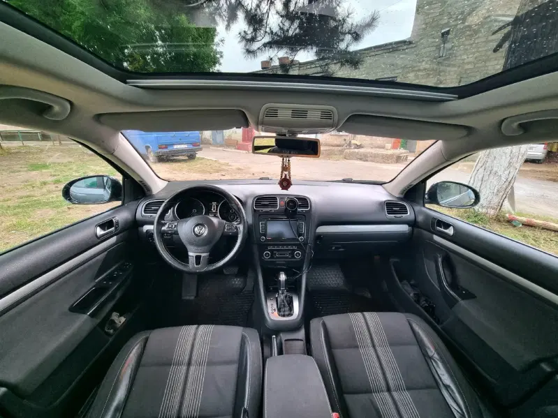 Volkswagen Golf, 2013
