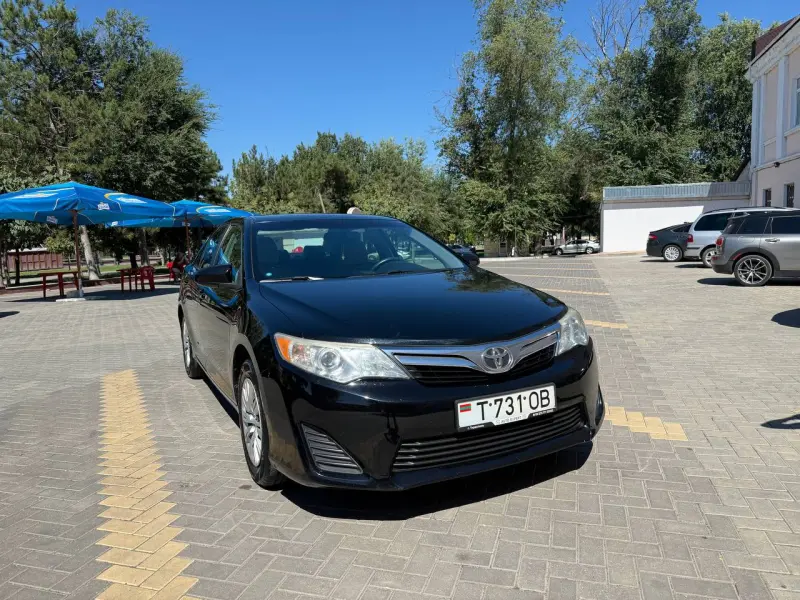 Toyota Camry, 2012